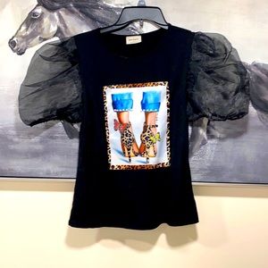 T-shirt is very confortable.